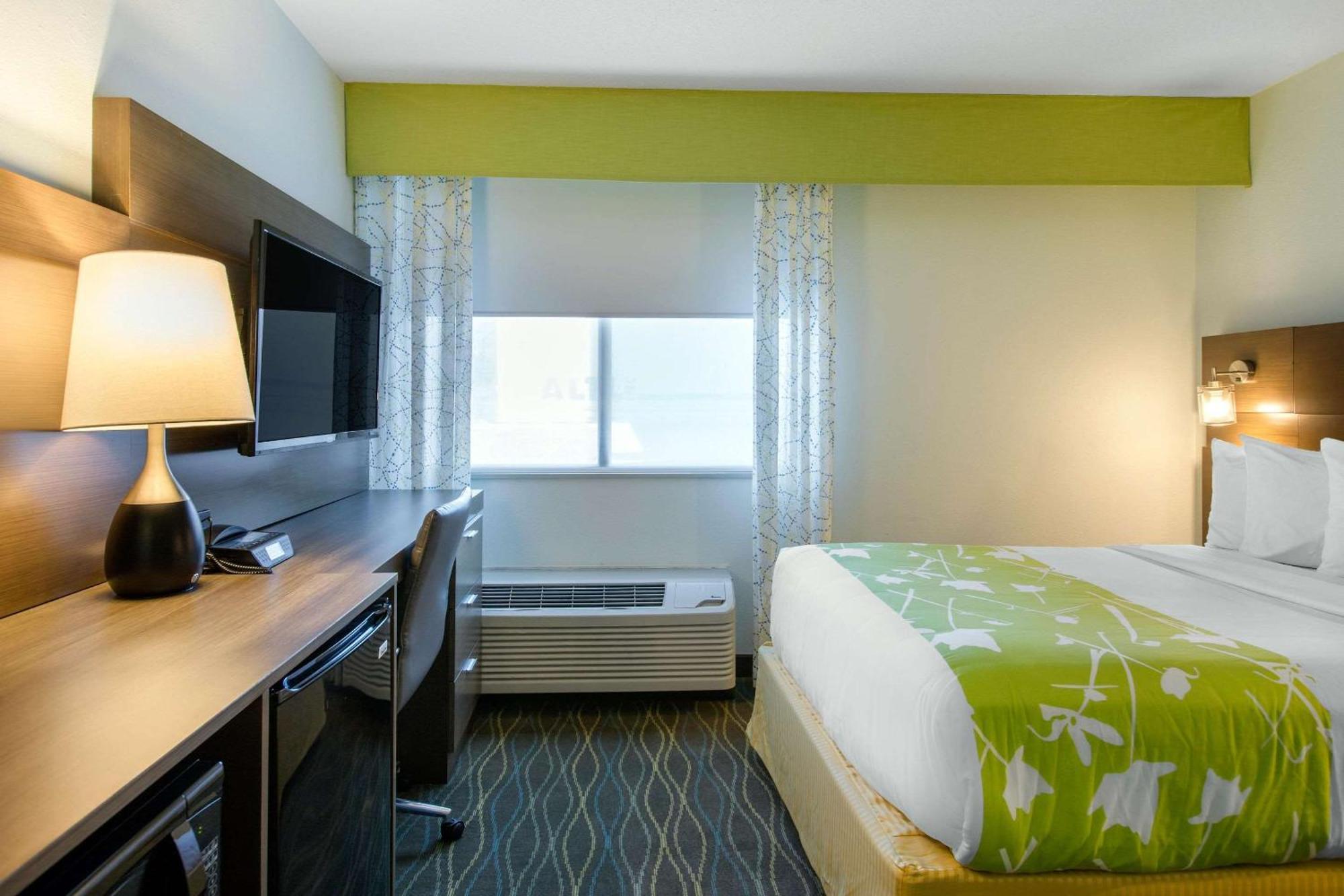 เรดิสัน โฮเทล แกรนด์ ราพิดส์ ริเวอร์ฟรอนต์ Hotel แกรนด์แรพิดส์ ภายนอก รูปภาพ